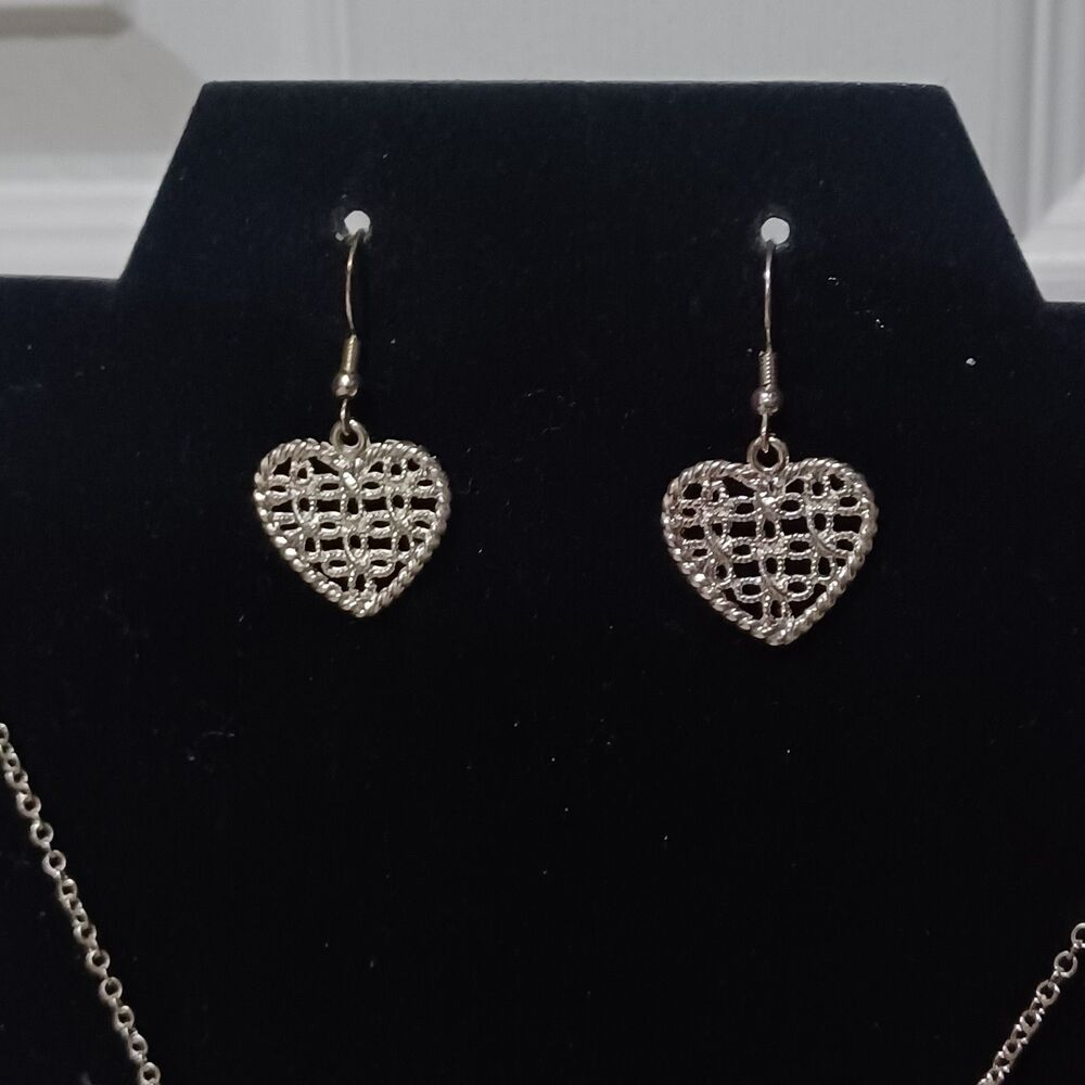 Silver-Toned Open Filigree Heart-Shaped Pendant & Earring Set, 18" - Picture 2 of 4